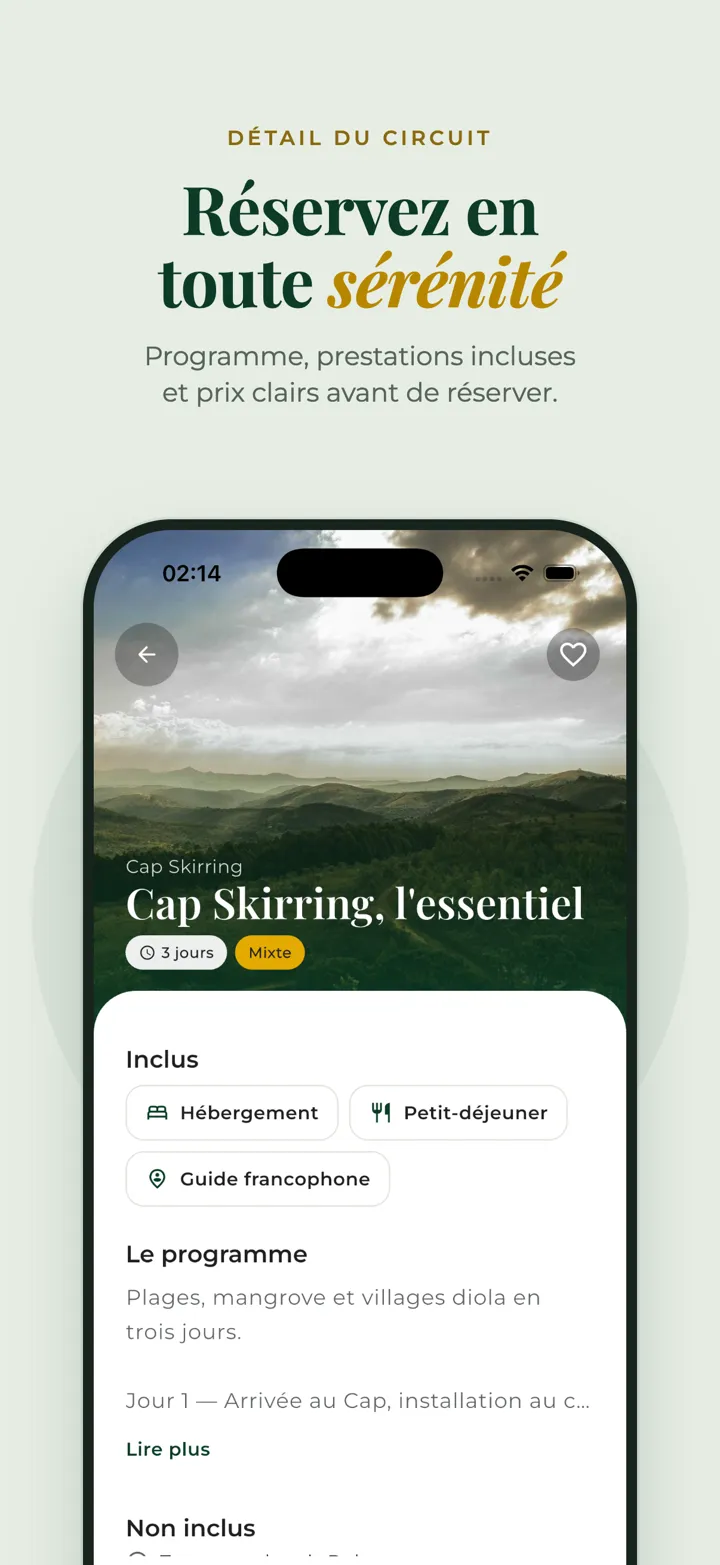 Capture d'écran de l'application : détail du circuit Cap Skirring avec prestations incluses et programme
